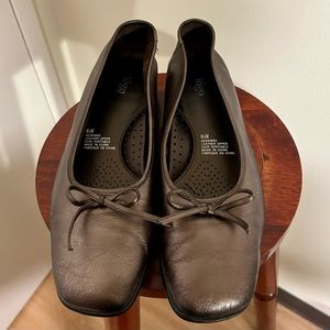 Bronze Togo square toe leather ballet flats